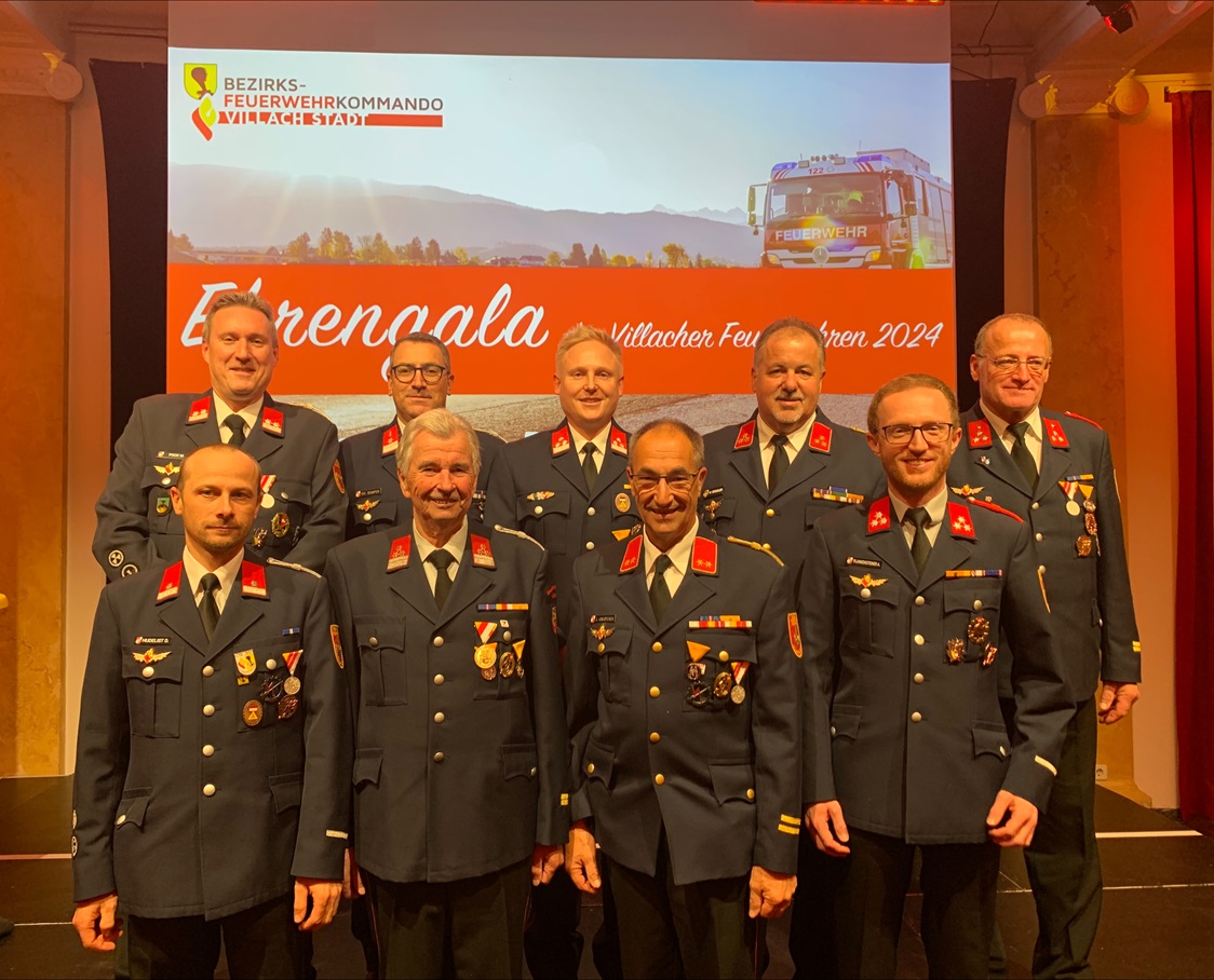 Land Kärnten ehrt Feuerwehrmitglieder unserer Wache